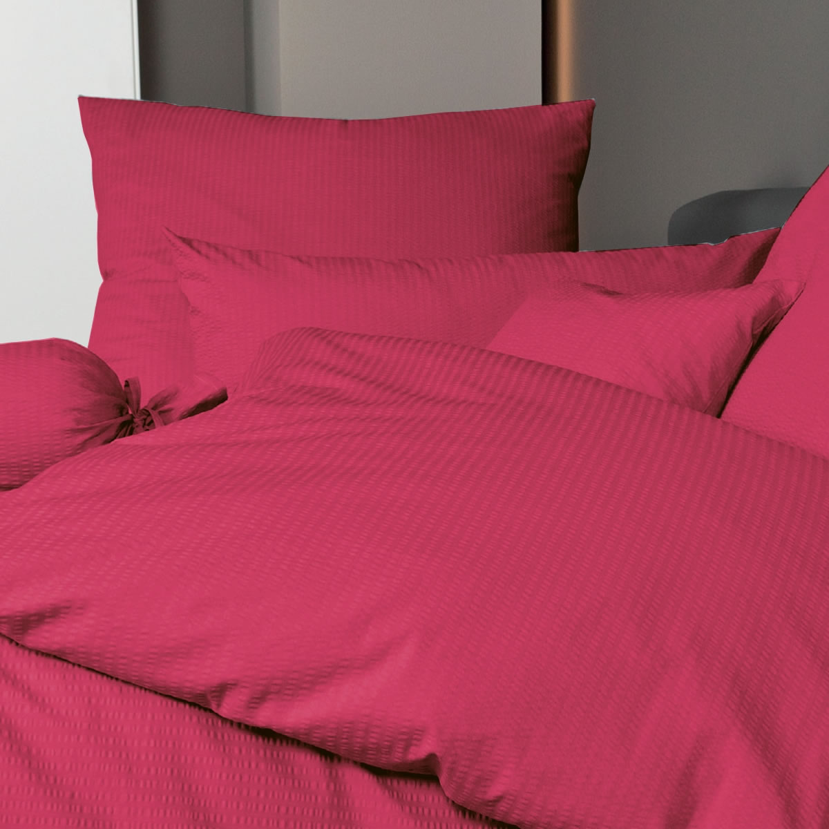 Janine Bettwäsche Piano 0125 Fuchsia – 100% Baumwolle, Mako-Seersucker-Qualität, Mit Reißverschluss – Bequem, Hautsympathisch & Bügelfrei