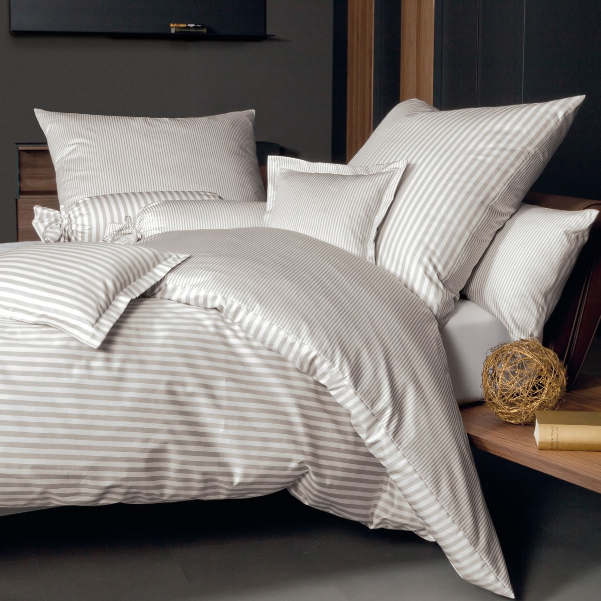 Janine Mako Satin Bettwäsche Programm modernclassic 3912-37 Farbe naturell weiß